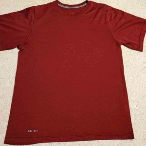 Unisex NIKE DRI-FIT tee size small